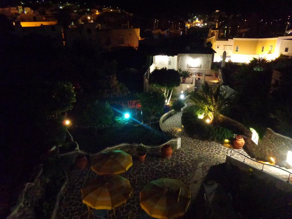 Il Mediterraneo - Adults Only Ponza Ngoại thất bức ảnh